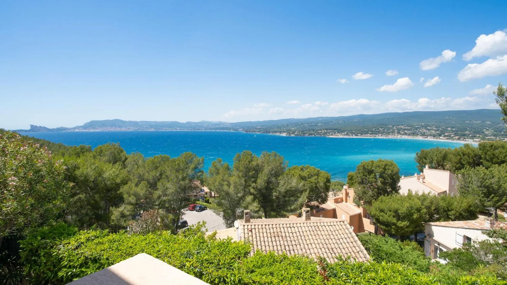 Holiday Home Les Cedres By Interhome La Madrague