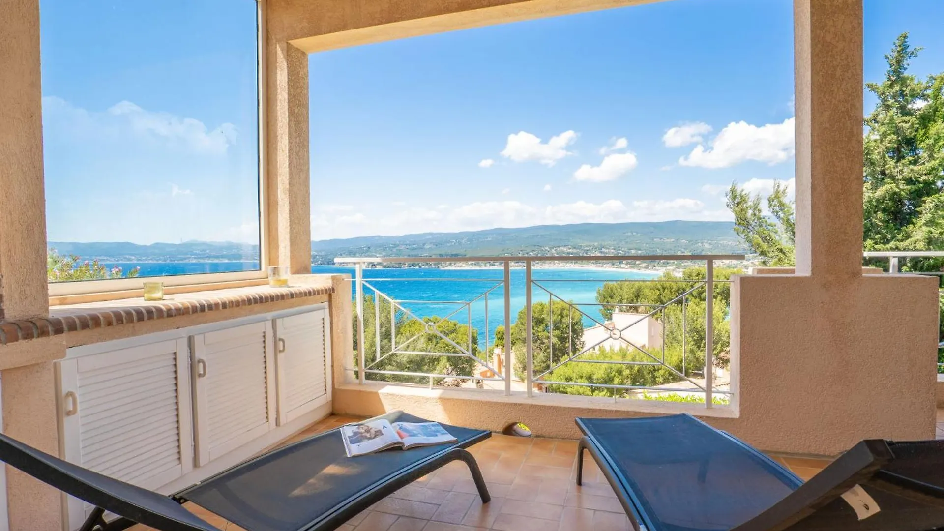 Holiday Home Les Cedres By Interhome La Madrague 0*,